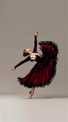 Behind the Scenes of a Spanish Dance Photoshoot