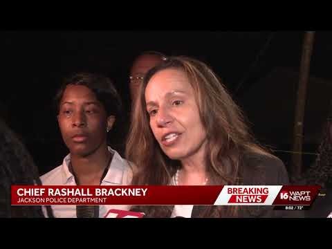 Officer injured in shootout in Jackson