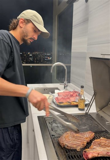 Delicious Shabbat Dinner Recipes Featuring Prime Rib