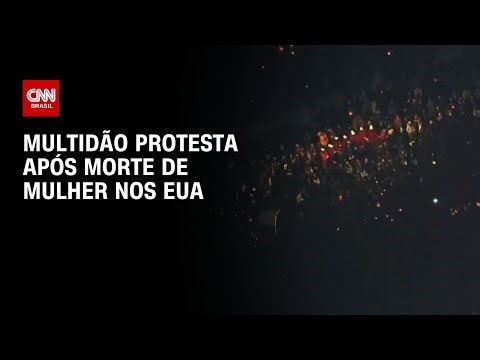 Multidão protesta após morte de mulher nos EUA causada por agente de imigração | CNN PRIME TIME