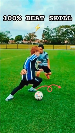 Ye Spin Skill 100% Defenders Ko Confuse Kar Deti Hai 🔥 #football