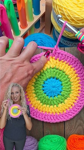The most neat crochet circle finish you will ever see!