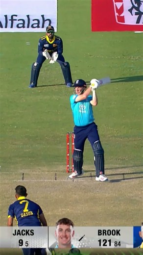 THUMPING SHOTS! Harry Brook puts England firmly in the driver's seat | ENG vs SL | M9S1H