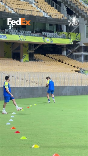 Eyes above, Safe hands below 💪⚡️ #WhistlePodu #LSGvCSK