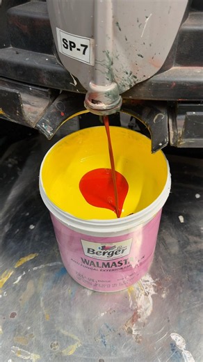 Making a Bright Orange Shade 🧡 | Paint Mixing ASMR #shorts