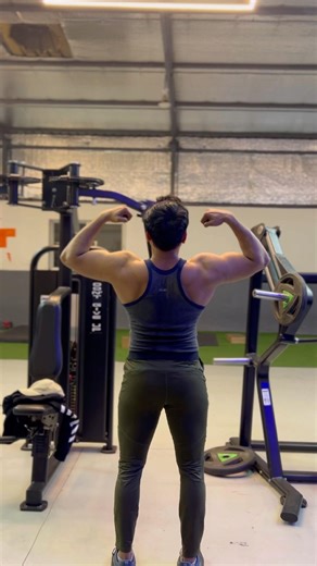 Back posing ‼️ how to open full back ✅ #posing #back #gym #ytshorts