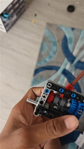 Creating a LEGO Engine with 2-Speed Gearbox