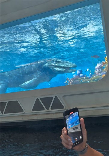 Explore Jurassic Park at Universal Studios Hollywood