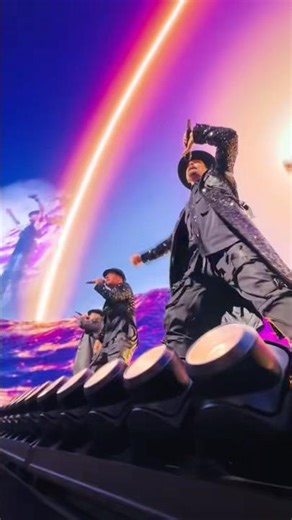 Now that is one beautiful audience!!! Thank you all for an amazing show at @SphereVegas last night