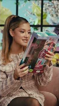 AD | Unbox the Chloe dolls with Liamani Segura 💖✨ | Descendants: Wicked Wonderland | Disney Channel
