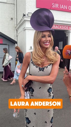 Hamilton best dressed judge Laura Anderson looked fabulous on Saturday night 🔥🧡 #RacedayTV #Fashion #HorseRacing