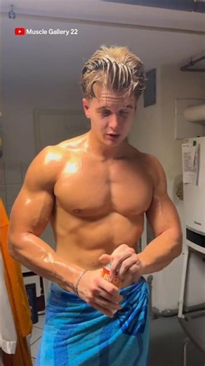 Young, Handsome & Shredded — Fitness Bodybuilder ✨ Felix