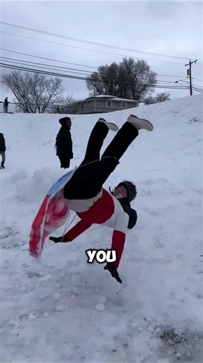 Never jump on snow❌
