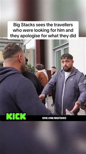 Big Stacks sees the travellers who were looking for him and they apologise👀 #bigstacks