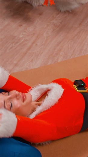 Flexible flow + light strength in a fun girls session #stretching