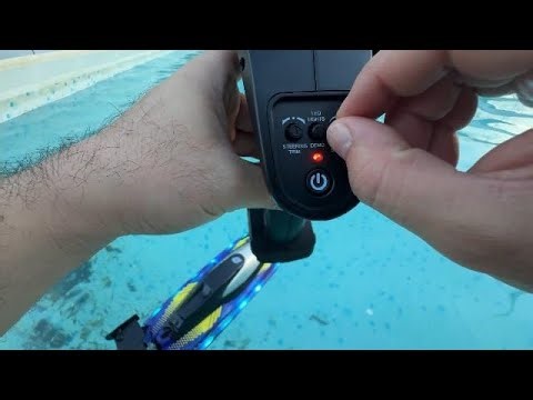 DEERC 17” Large High-Speed RC Jet Boat, Self-Righting Remote Control Boat with 9 LED Lights, 32+ KPH