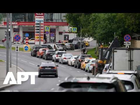 Fuel Crisis Hits Moscow as Drivers Queue for Hours at Petrol Stations | APT