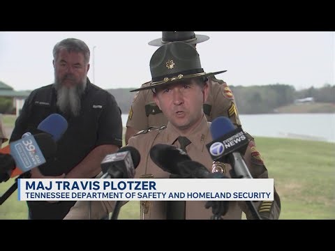 2 students killed in school bus crash