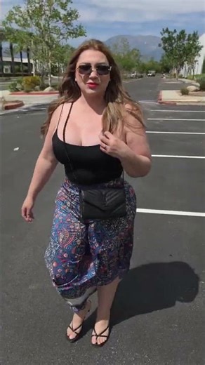 Maria quinonez curvy model Bio👇