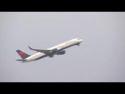 When will flights resume following Saturday morning's attack on Venezuela?