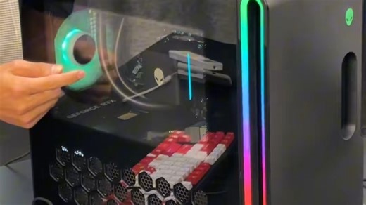 到货一台外星人2025款官翻机台式机电脑！配置：Ultra9-285K32G1TRTX5080-16G显卡黑色测透单主机！性价比高#外星人电脑alienwar