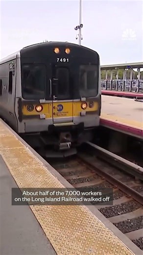 Long Island Railroad workers go on strike
