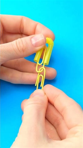 🎨 DIY Floating JELLYFISH Craft! #shorts #familyfun