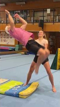 How to learn a back flip in one hour! #gymnastics #flip