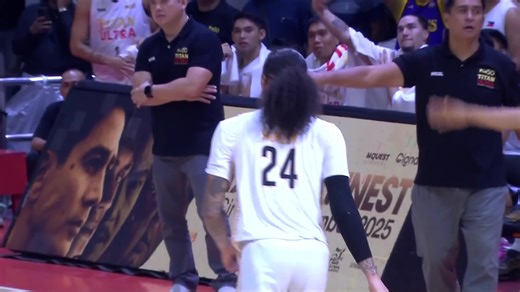 SUNDAY THRILLA 🔥 Recap these Top 5 plays as TNT secures its spot in the Top 4 while Barangay Ginebra delivers a solid victory! Watch the PBA Season 50 Philippine Cup on PBA Rush! Available on Cignal TV CH 260 HD and CH 90 SD. #PBA50 #PBA50LID | PBA Rush