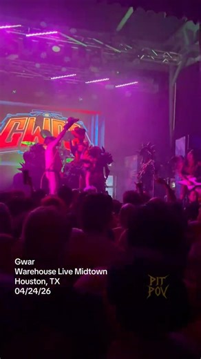 Love the over the top theatrics 👌 GWAR live