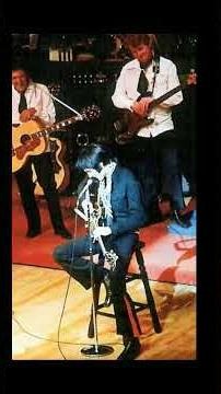 Bridge Over Troubled Water -Elvis Presley ❤️