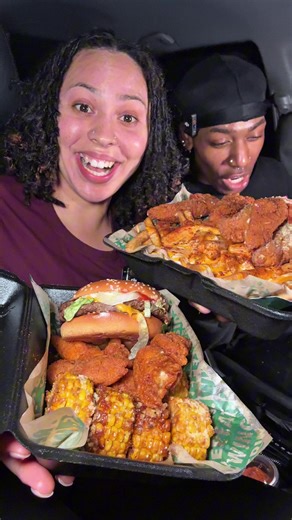 @Wingstop We Almost Got Robbed Filming at Night #wingstop #wingstopmukbang #mukbangs #foodtiktok #fypシ