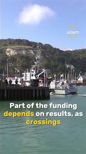 UK to pay France $892M to curb migrant crossings