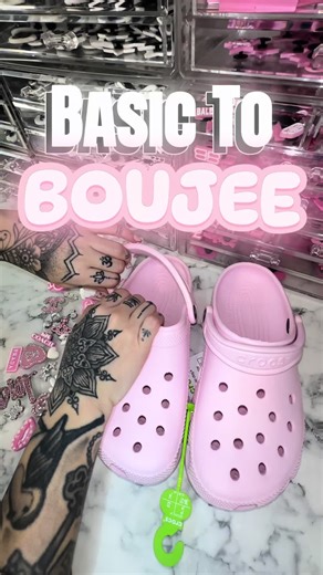 Customize Your Crocs: From Basic to Boujee💖