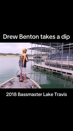 Drew Benton falls in after hooking a bass in a bass in a boat slip. 2018 Bassmaster Texas Fest at Lake Travis. #bassmaster #bassfishing #tournamentfishin #fishtok #fishing