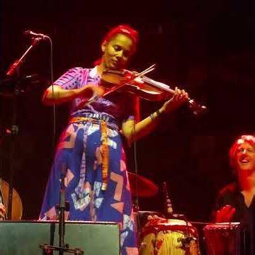 Rhiannon Giddens - 'Cliffs of Moher' (clip), Albert Hall, Manchester, Tuesday 29th September 2026