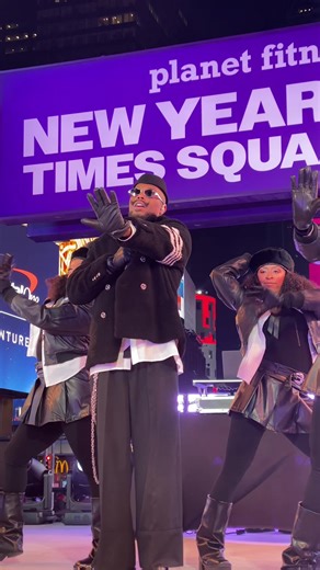 Live Performance by B.o.B at Times Square for New Year