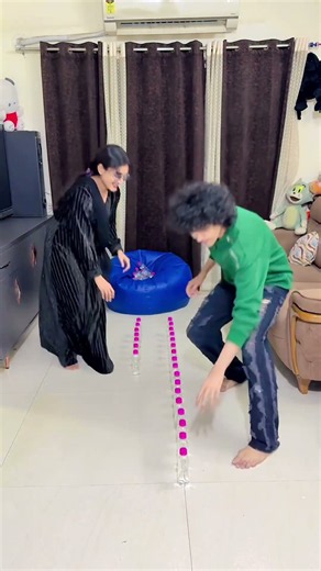 Smart work🧠 V/s Hard Work👨‍🔧 #zidaanshahidaly #brithersister #shorts