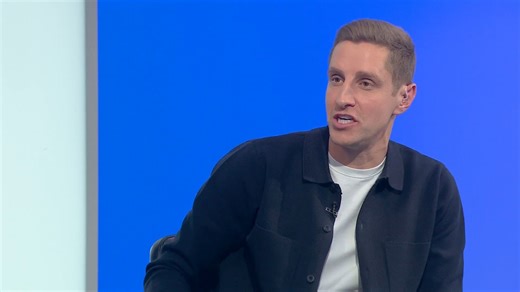 "They've been magnificent" Vitinha scores, giving PSG the lead against Newcastle ⚽️ | Sky Sports Football