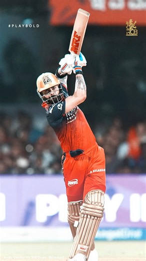 King Kohli Completes 9000 runs in the IPL for RCB | Virat Kohli