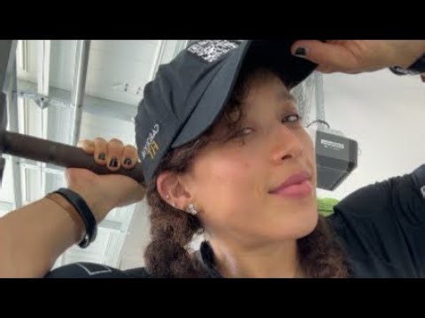 Carolyne Marquez is live! EMS suit / link below with discount/ chat shreddedgains.com tribe