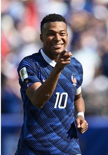 🎨🇫🇷 #FIFAWorldCup | Fifa World Cup