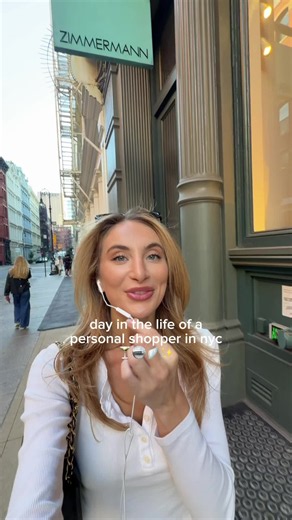 Personal shopper NYC: how to shop with a stylist