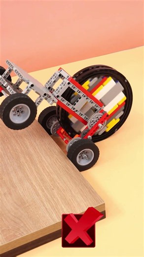 LEGO Fly-Wheel Car Climb Slope #lego #legotechnic #epic #smartlego #legocar #shorts