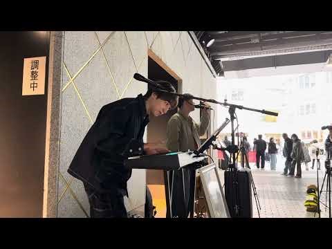"Hibi" by Yoshida Yamada / cover by Yuya Hiraoka and Tomoaki Oda, Yurakucho street performance, M...