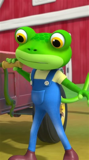 Trevor the Tractor at Work! 🌾 | Gecko's Garage #shorts #songsforkids #trucks