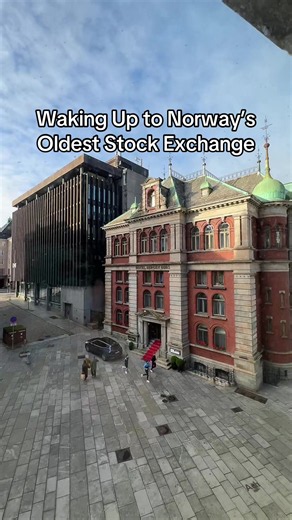 Waking up to Norway’s oldest stock exchange 🇳🇴 Bergen Børs was founded in 1813, and it’s still right outside the window. Our partner hotel sits just a short, scenic walk from Bryggen, Bergen’s UNESCO-listed wharf, so you can walk to the best of the city. It’s one of the stays I use for my travelers. Visit the link in my profile to start planning your custom Norway journey today 🇳🇴📖 #bergen #norway #norwaytravel #traveltok #visitnorway