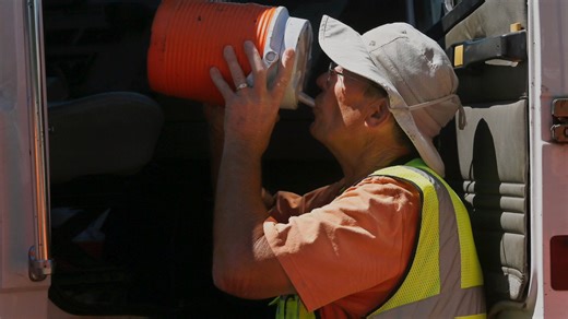 How to stay safe in really hot weather