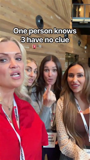 Can you guess who don’t know the lyrics? 😅 #shorts #challenge #funny
