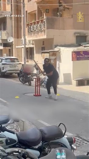 Gully Cricket in Delhi ft. ‘uru Boys. 😎 | IPL 2026 | RCB